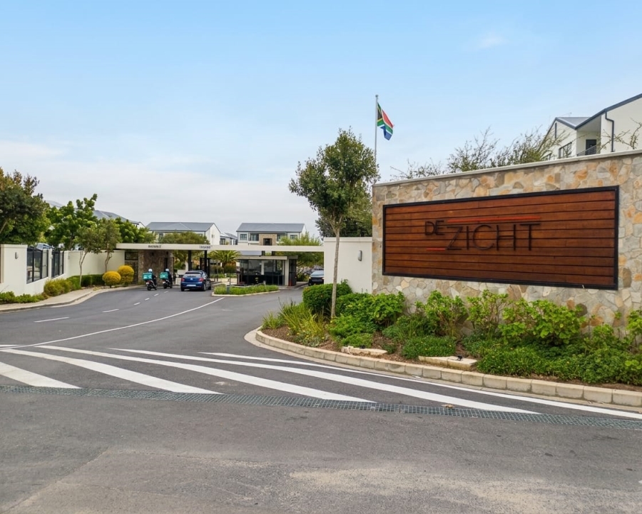 1 Bedroom Property for Sale in De Zicht Estate Western Cape